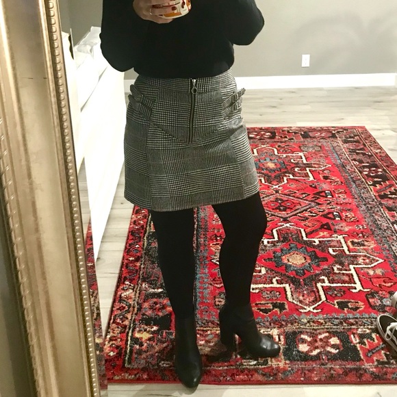 Buckle Side Checked Mini Skirt - Picture 2 of 7